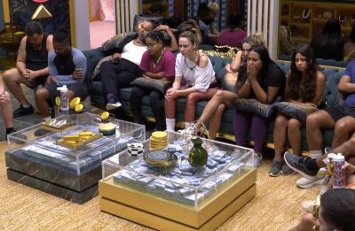 Tadeu Schmidt faz alerta no BBB 26 após polêmicas: “Conflito físico está fora de cogitação”