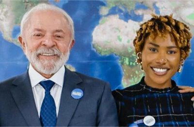 Encontro de Ebony e Lula marca protesto contra feminicídio em Brasília