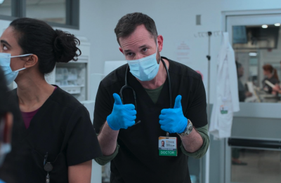 Noah Wyle sugere que a terceira temporada de “The Pitt” pode estrear no inverno; saiba mais!