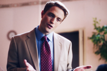Robert Pattinson assume o papel de jornalista em busca de pedófilos no novo filme; assista ao trailer