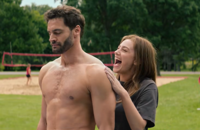 A Hipótese do Amor” revela trailer com romance encenado e a verdadeira conexão entre Lili Reinhart e Tom Bateman